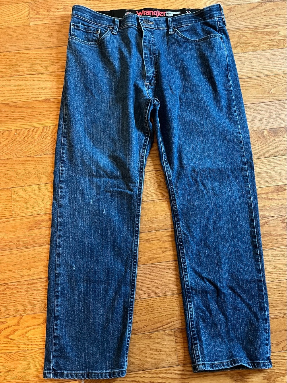 Wrangler Men’s Dark Blue Straight Jeans